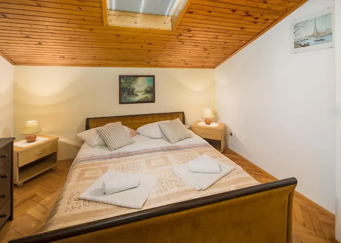 Bella Vista ポレッチ