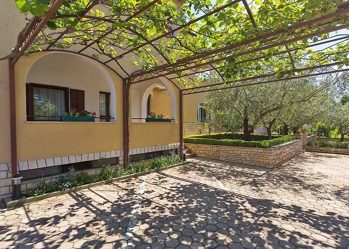 Апартаменты Bella Vista